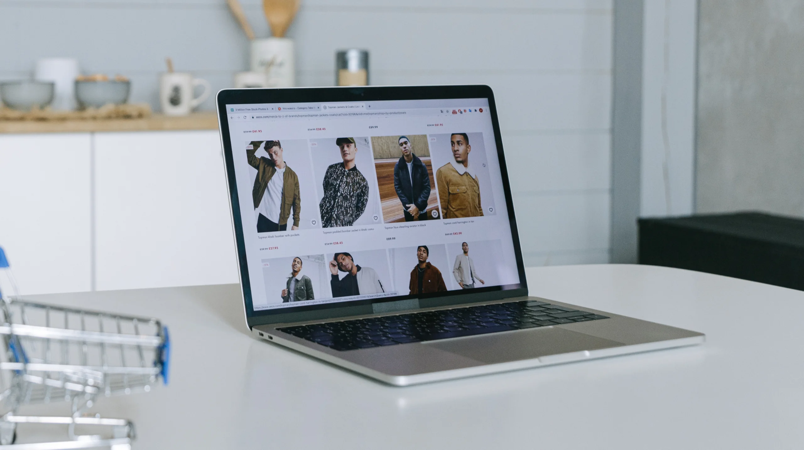 SEO para loja online. Descubra como aplicar SEO para Loja Online em Petrolina e aumentar visitas, atrair clientes no Google e vender mais com estratégias profissionais de SEO.